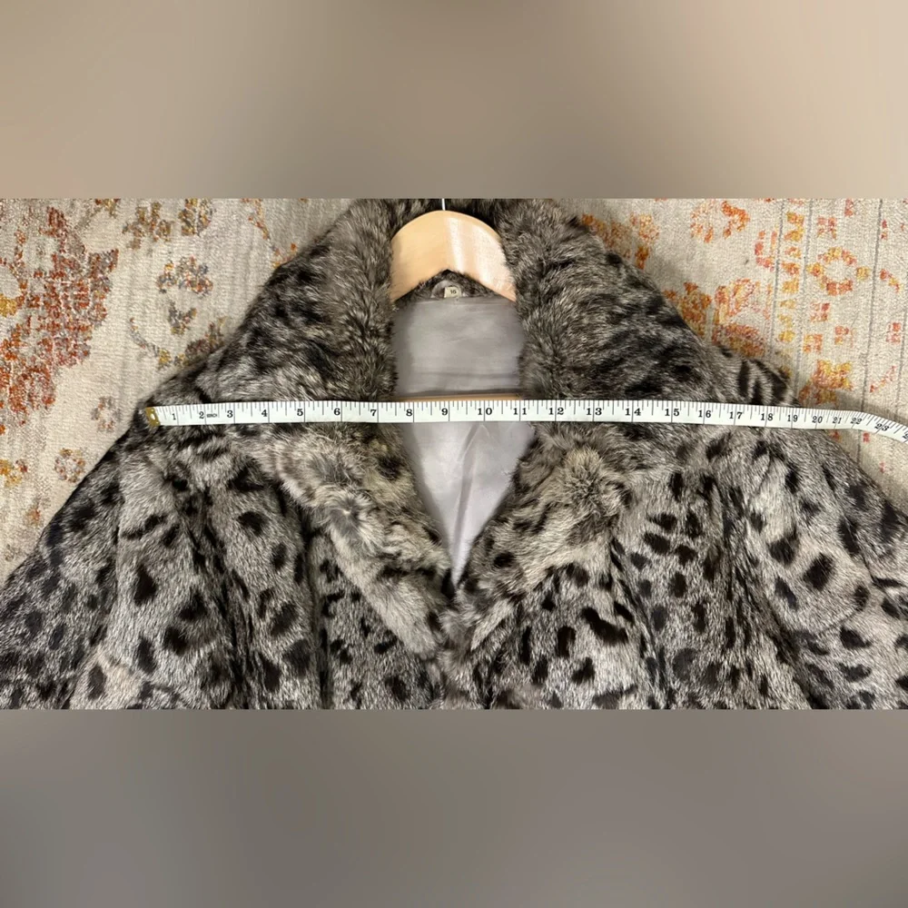 Genuine Rabbit Dyed Leopard Print Fur Coat - Picture 9 of 10